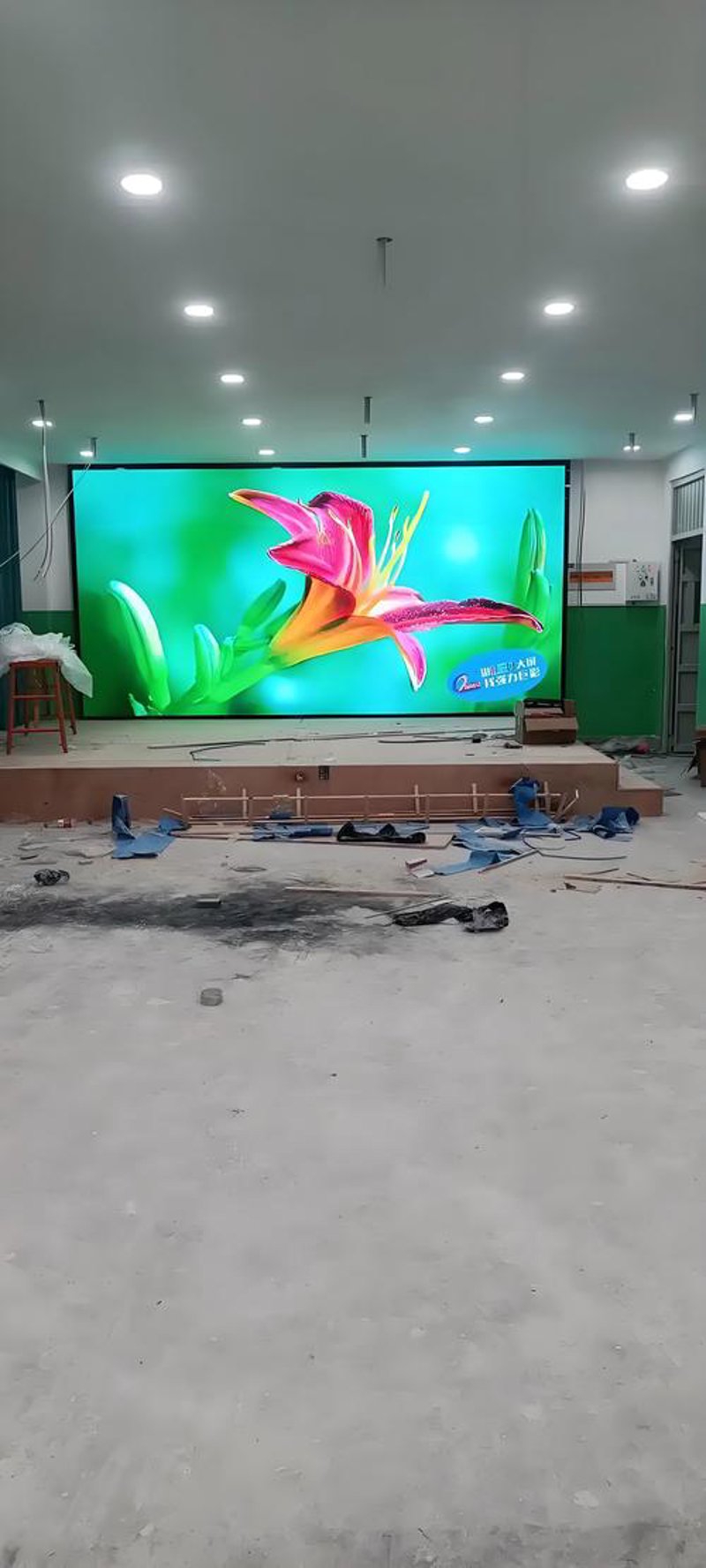 舞台灯光设计技巧揭秘